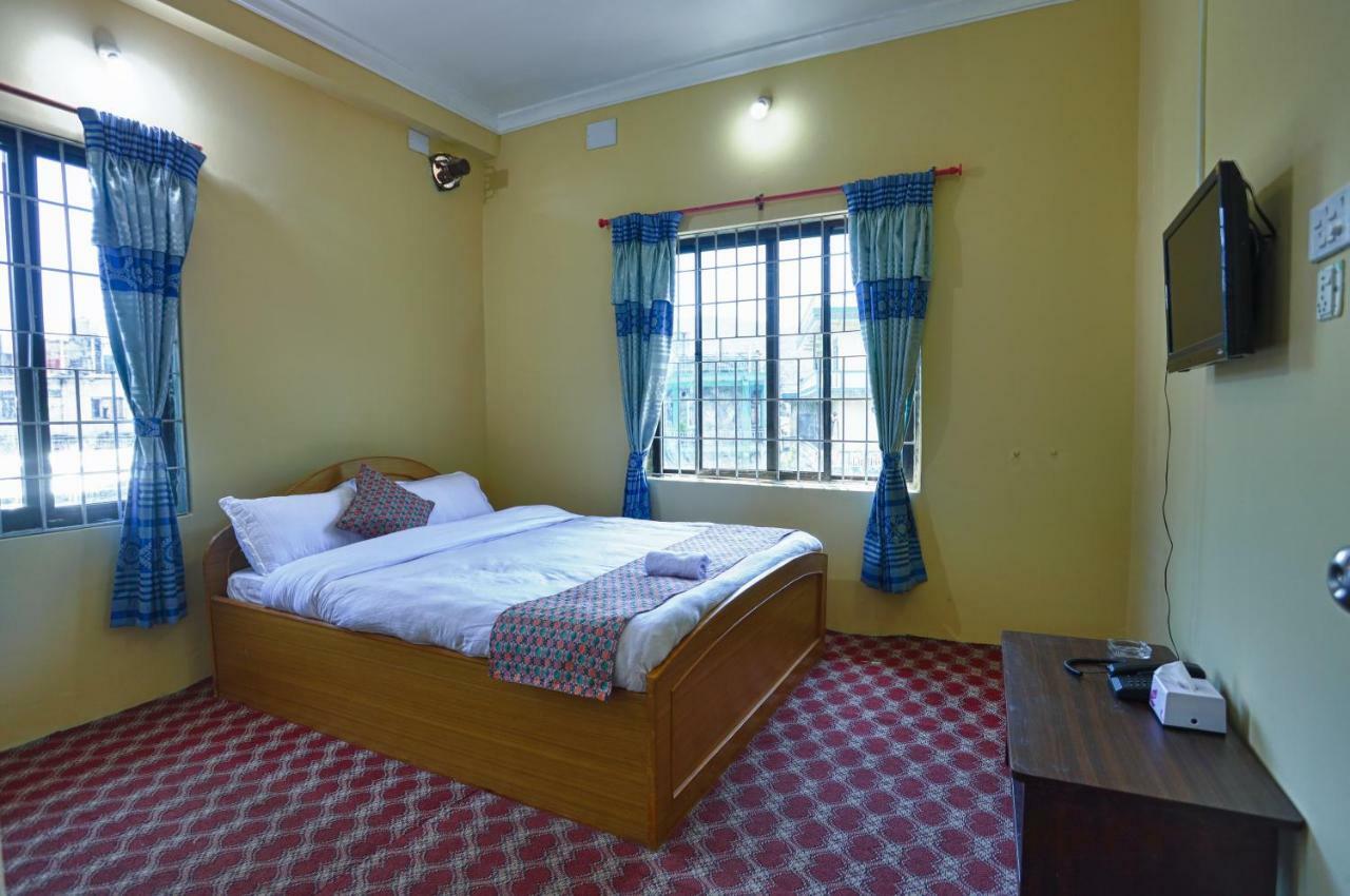 Hotel Blue Magnet Ποκάρα Εξωτερικό φωτογραφία